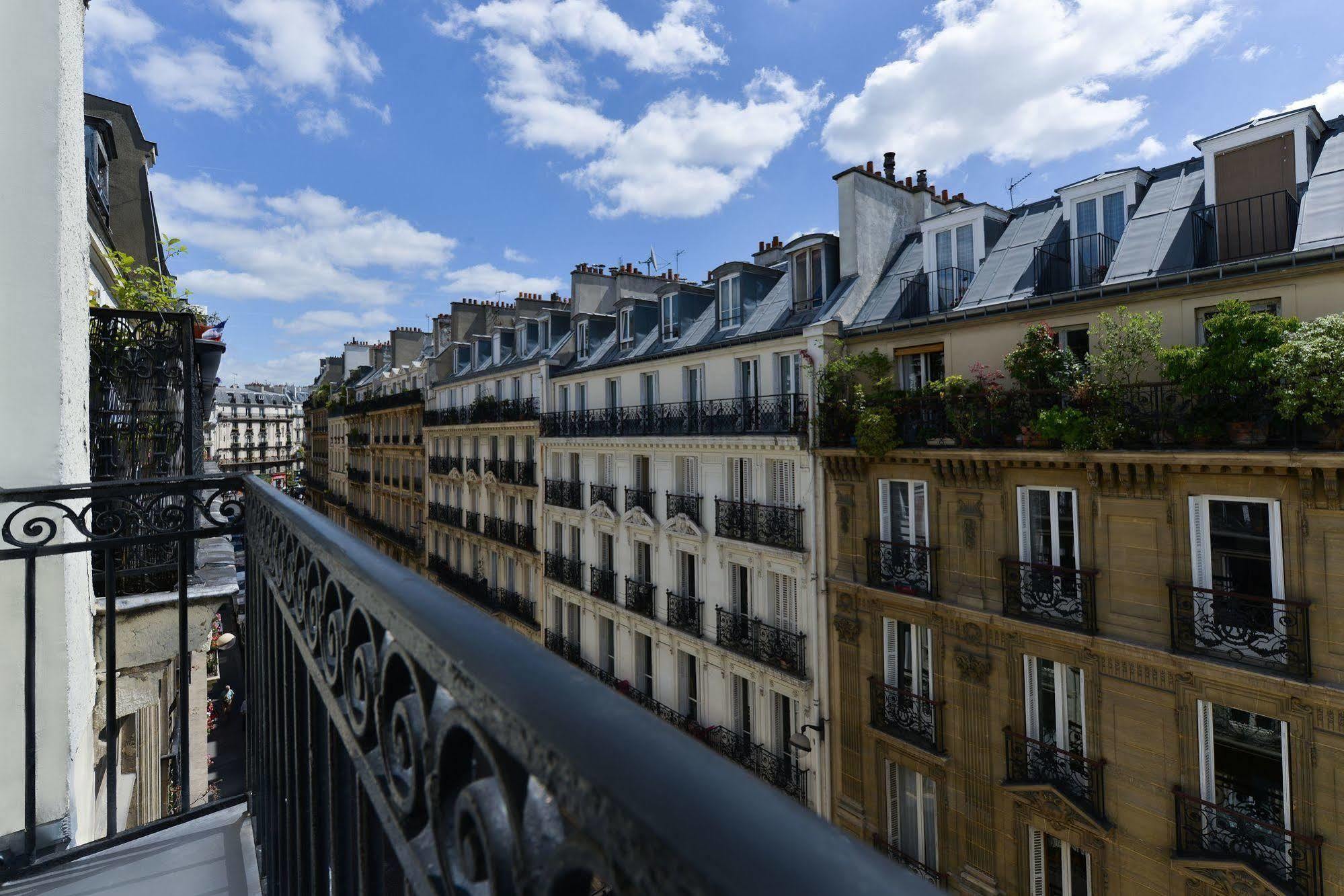 เรสซิเด้นส์ ดู พรี Hotel ปารีส ภายนอก รูปภาพ